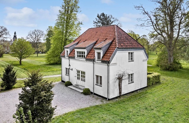 5 bedroom cozy home in Faaborg