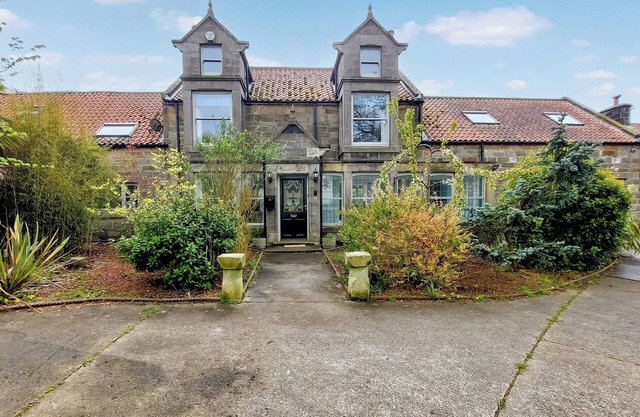 5 bedroom accommodation in Hinderwell, near Whitby