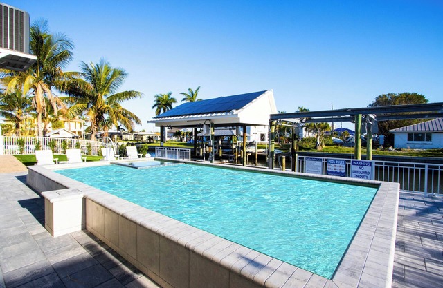 5 Bedroom - Luxury Home - Close to Beach - Lemon Drop Home