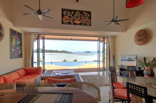 5 Bedroom Seafront Villa Phangan SDV231-By Samui Dream Villas
