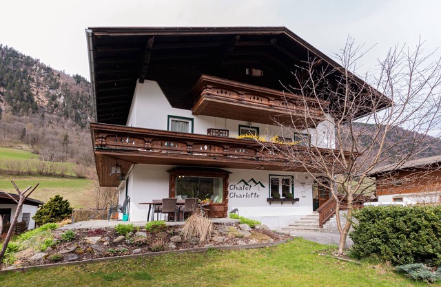 5 Bedroom Self Catered Chalet