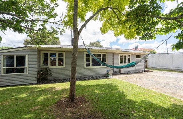 5 BR near Uni & Hamilton Gardens - Sleeps 10+