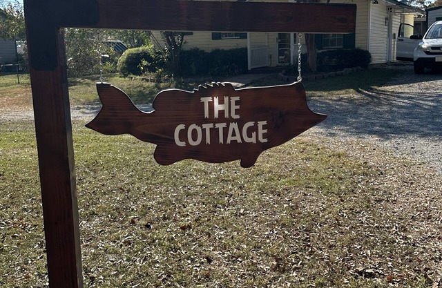 5⭐️great weekend find relax on natures waterfront sunset🌅 🎣Hottub covered dock