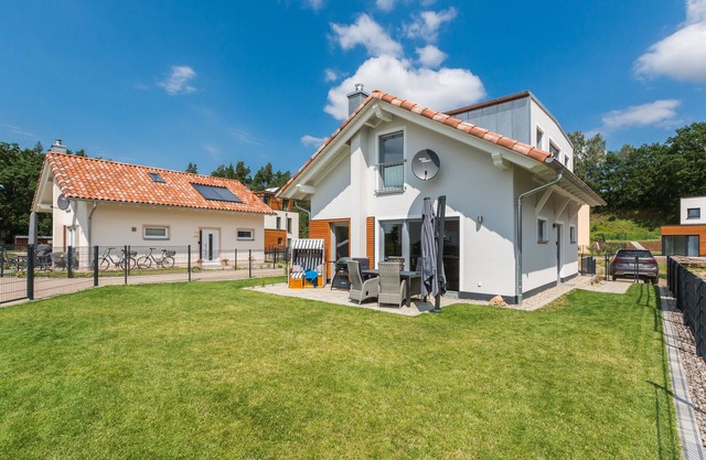 5 * holiday home - nature park-lake-sauna-fireplace-113m²
