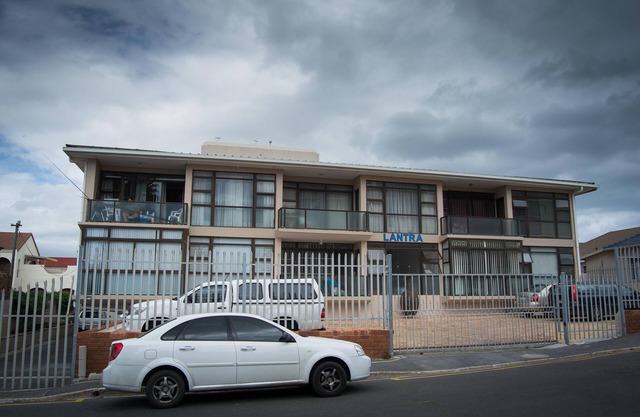 5 LANTRA, 1 THOMPSON STREET, STRAND WESTERN, CAPE SOUTH AFRICA