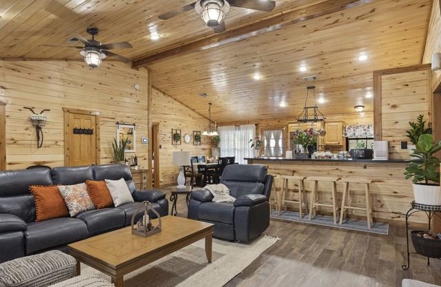 5 miles from Lake Houston! Cabin with pool, fire pit, and more
