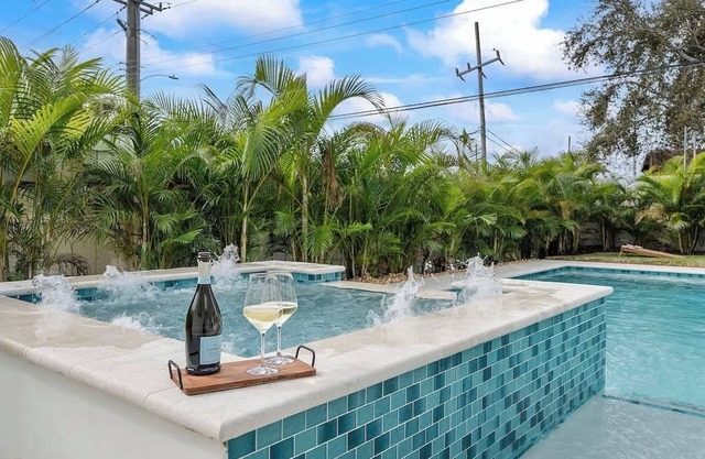 5 mins to beach + Brand New Pool and Tiki Hut.