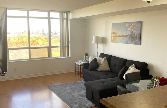 5 mins to yyz family sized condo mins away to all local highway