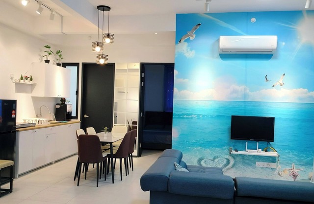5 Minutes to Georgetown Heritage Site! Family-sized Condo with 4 Pools