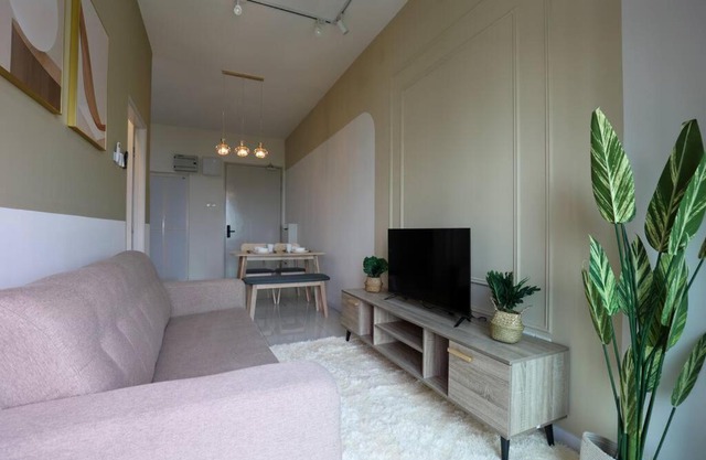 5 Pax The Glenz New Cozy Homestay