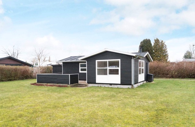 5 person holiday home in Kirke Hyllinge