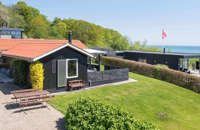 5 person holiday home in Juelsminde-By Traum