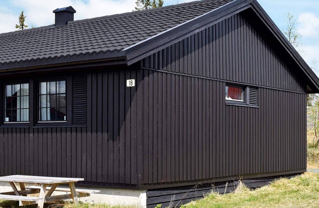 5 person holiday home in Svingvoll
