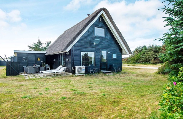 5 person holiday home in Harboøre-By Traum