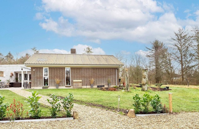 5 person holiday home in Thyholm-By Traum