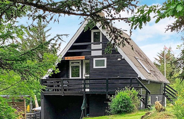 5 person holiday home in Roslev