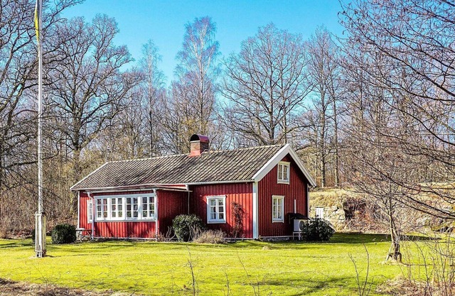 5 person holiday home in Fjärås