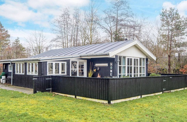 5 person holiday home in Hemmet-By Traum
