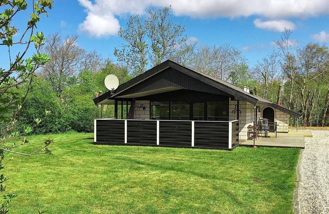 5 person holiday home in Hemmet-By Traum