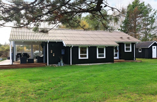 5 person holiday home in Jerup-By Traum
