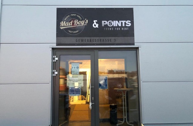 5 Points rooms for rent