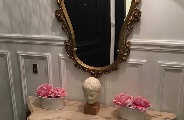 5-room apartment jardin du Luxembourg grand piano