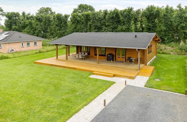 5 star holiday home in Hadsund