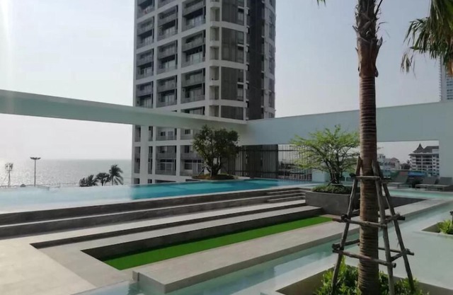 5 Star Luxury 1BR - Jomtien Beach
