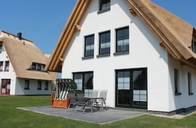 5 star vacation apartment according to DTV - pure luxury only 200m from the beach - WLAN free of charge