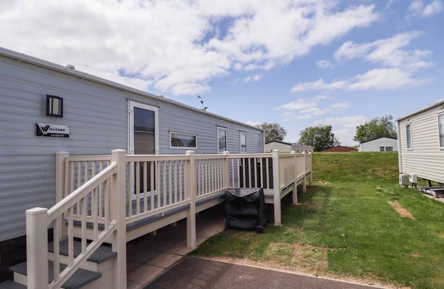 5 WILKINSON WAY, pet friendly in Tattershall Lakes Country Park