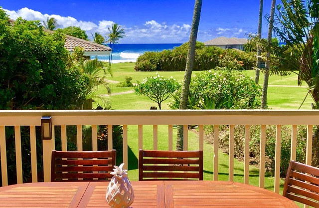 50% OFF AUGUST SALE! Poipu Beach House-AC-Steps to Beach & Grand Hyatt
