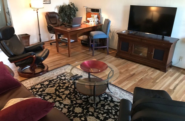 50's Duplex Home In Moses Lake Washington Near Downtown & Lake