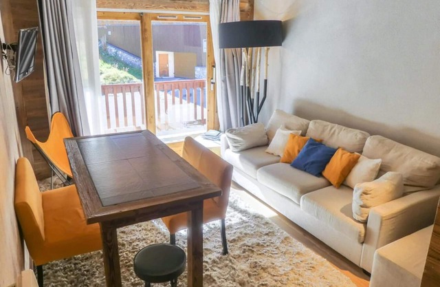 50m from ski slopes, 3rd floor, balcony, 50m², Méribel-Mottaret