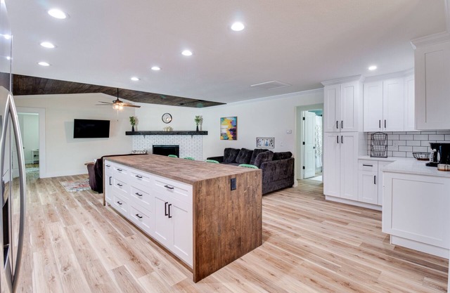 5102 Countryside Drive - Tampa FL