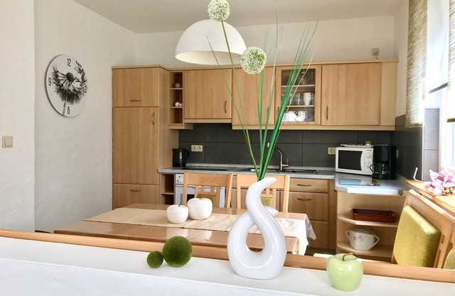 59qm Erdgeschosswohnung mit Naturmaterialien des Frankenwaldes eingerichtet