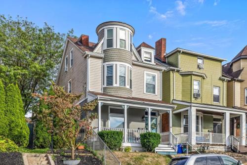 5BDRM Mt. Washington Beauty