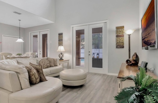 5BR Retreat Close to Disney | Private Pool and Game Room for Family Fun