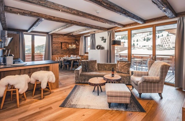 6-11 person chalet - Lux Alp Chalet