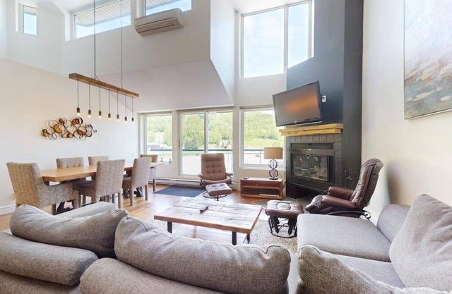 6-518 : 4 bedroom condo - sleeps 8