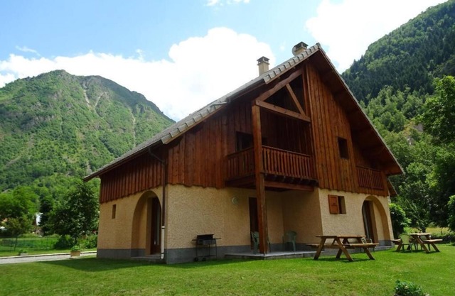 6/8-room apartment in a chalet in the heart of the ecrins