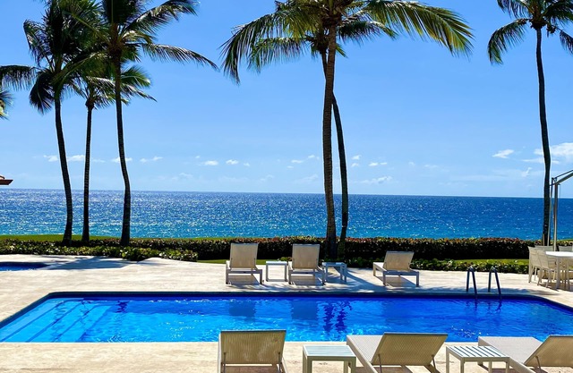 6 Bdrm Oceanfront with Pool/HotTub & Staff. Rates are discounted Sept/Oct '25.