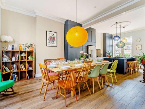 6 Bed in Saltburn-By-The-Sea 87398