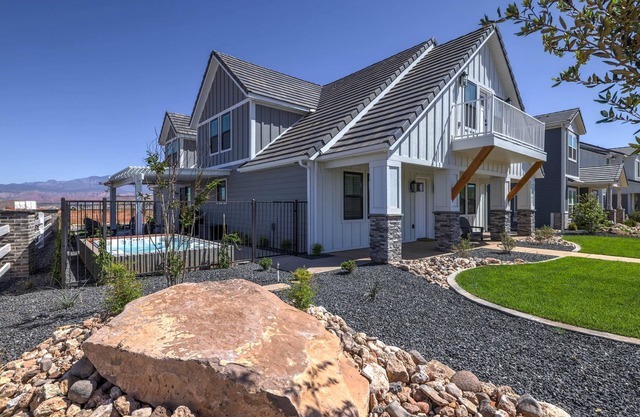 6 Bed | Swim Spa | Resort pool | Lazy River | Mini Golf | SP
