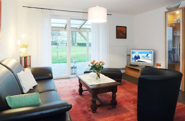 6-bed vacation apartment - Eifelsonne - Grafenfelder Hof, Apartments