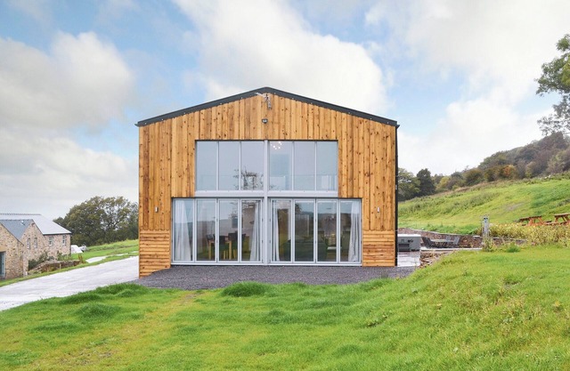 6 bedroom accommodation in Wolsingham, near Stanhope