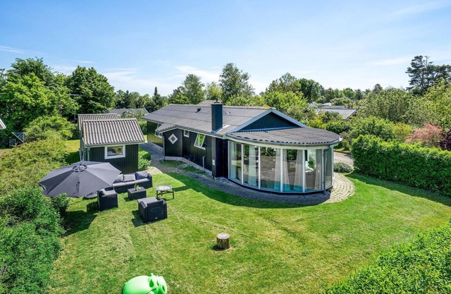 6 bedroom cozy home in Slagelse
