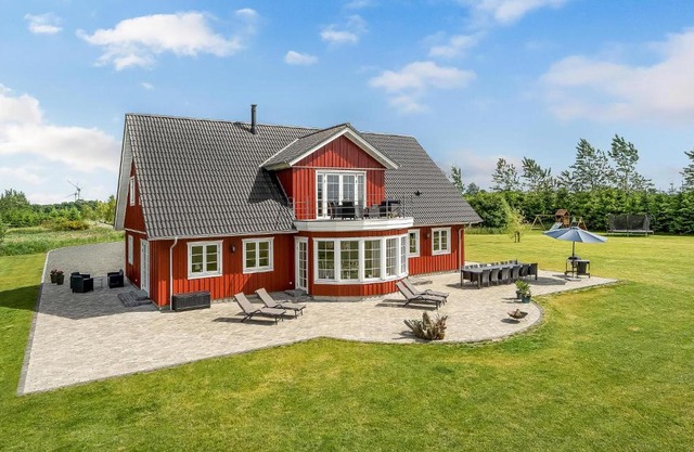 6 Bedroom Cozy Home In Grindsted