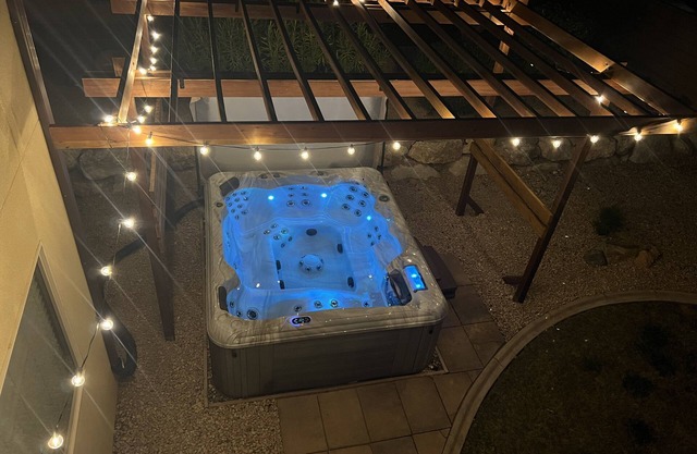 6 Bedroom, Hot tub, Paddle boards, Bikes, Arcades