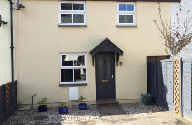 6 beili priory