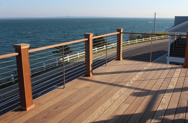 6 BR Oceanfront House- fantastic spot for family reunions or large groups
